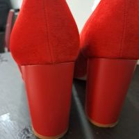 Велурени официални обувки, снимка 2 - Дамски обувки на ток - 45394962