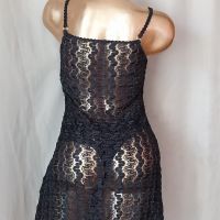М Черна плетена дантелена рокля, снимка 6 - Рокли - 45261482