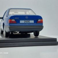 KAST-Models Умален модел на Mercedes 300 E (W124) 1984 MCG 1/18, снимка 4 - Колекции - 45112688