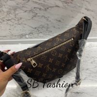 Чанта банан Louis Vuitton, снимка 2 - Чанти - 46211399