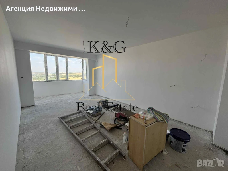 Двустаен в ж.к " Орел " , снимка 1