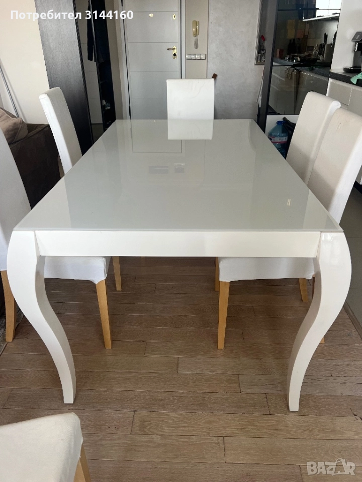 Дизайнерска маса в бяло от Мартинели, снимка 1
