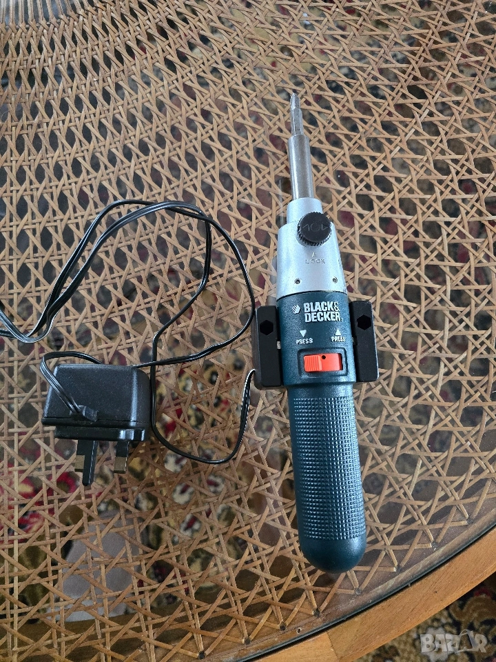 Мини винтоверт/ ел. отвертка , снимка 1