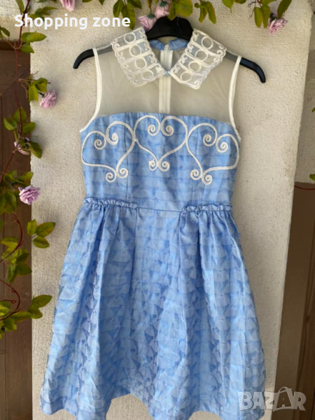 Кокетна рокля в небесно синьо, снимка 1