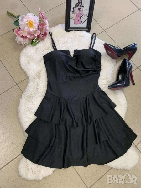 рокля с камъни , снимка 1