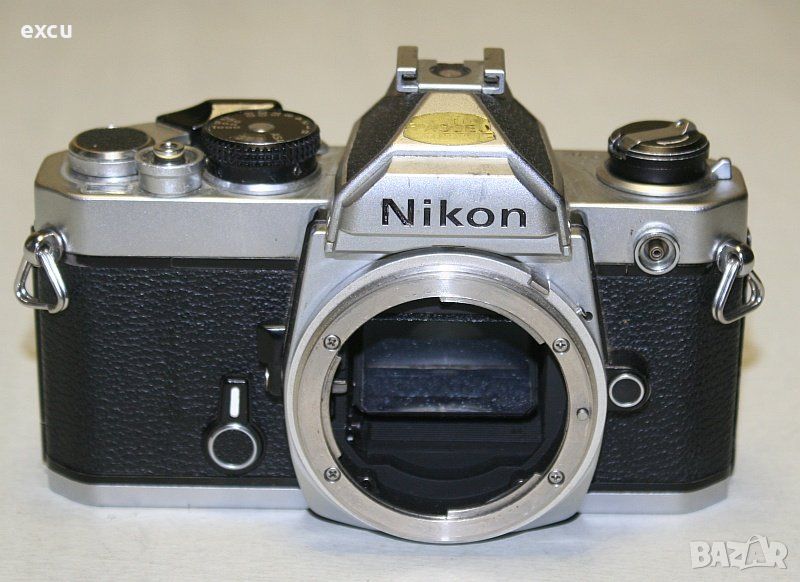 Фотоапарат Nikon FM, снимка 1