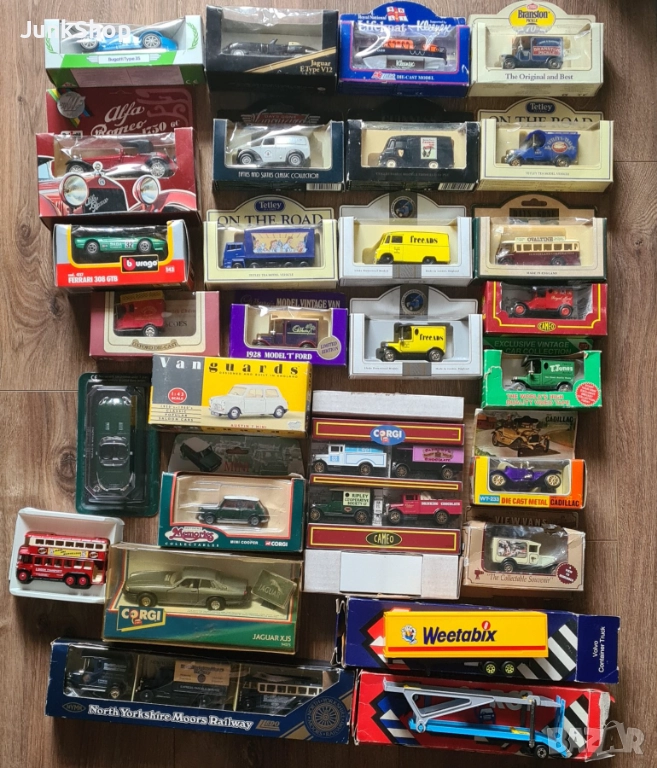 Стари ретро оригинални английски колички Corgi Lledo , снимка 1