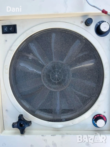 вентилатор с люк за каравани или кемпери , снимка 5 - Къмпинг мебели - 54157957