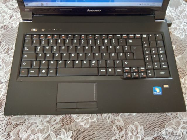 Лаптоп Lenovo B560, снимка 5 - Лаптопи за дома - 46398428