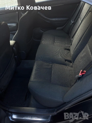 Toyota Avensis T25 2003, снимка 11 - Автомобили и джипове - 53519123
