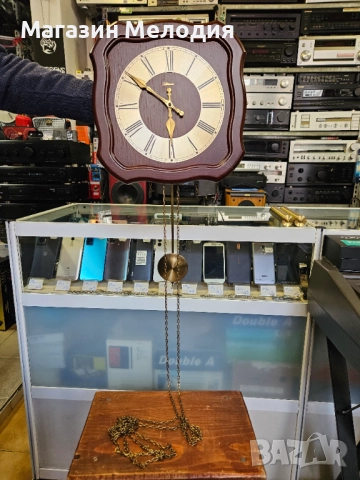 Немски стенен часовник J.schrenk с махало и тежести. Не работи, продава се за декорация или някой да, снимка 10 - Стенни часовници - 50575677