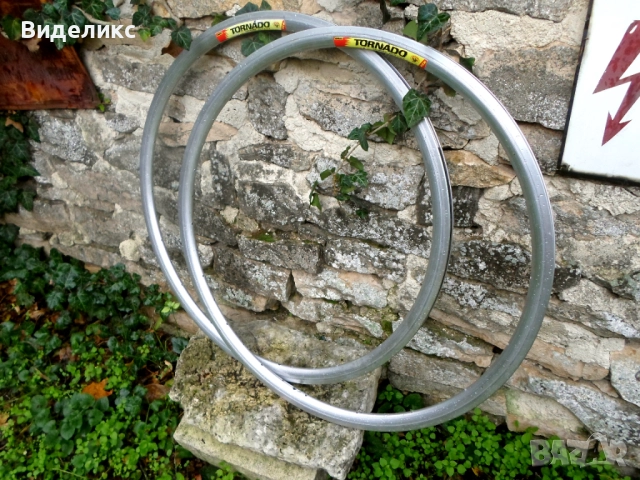 Шосейни шини/36 отвора/