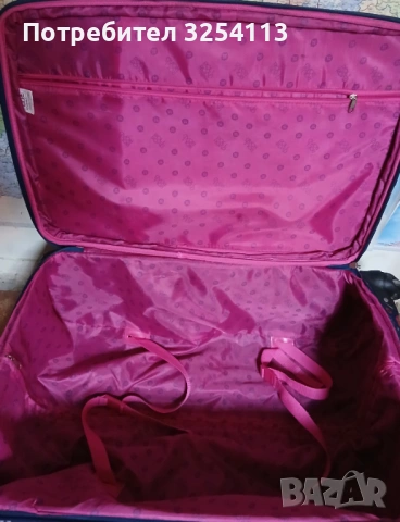 Куфар голям с дръжка на колела, снимка 5 - Куфари - 53229602