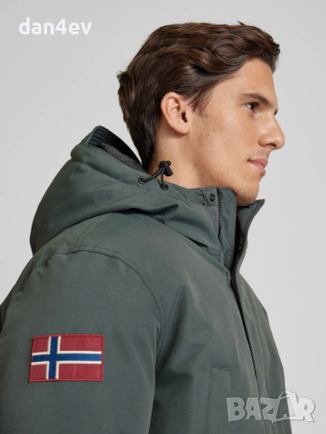 Зимна Парка Napapijri A-Cornier в зелено, снимка 3 - Якета - 54211107