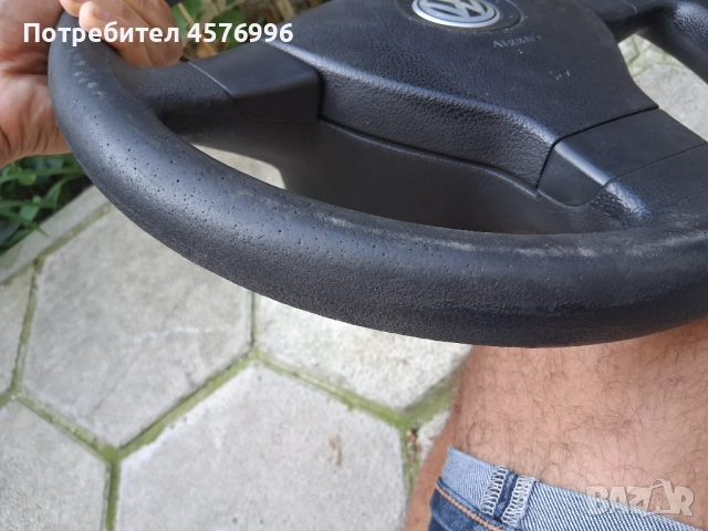 Оригинален трилъчев волан от голф 5., снимка 4 - Части - 51517584