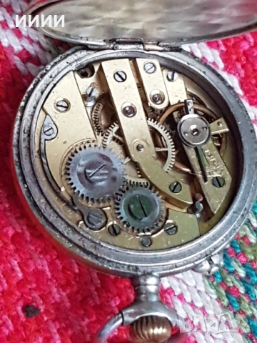Сребърен джобен часовник , снимка 4 - Антикварни и старинни предмети - 52372915