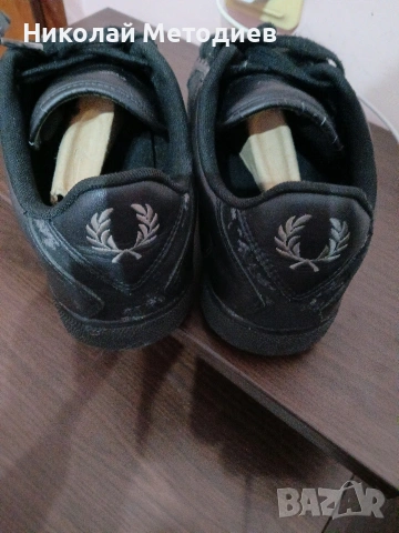 Много запазени кецове Фред Пери 42 номер, снимка 3 - Маратонки - 53623448