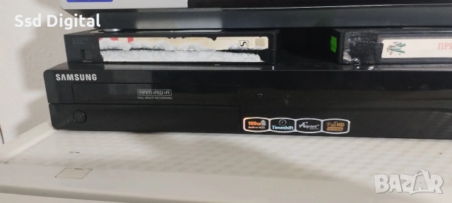 ДВД рекордер Samsung, снимка 5 - Плейъри, домашно кино, прожектори - 53847424