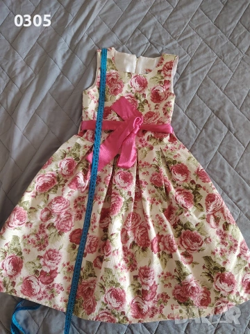 Детска официална рокля, снимка 3 - Детски рокли и поли - 54088889