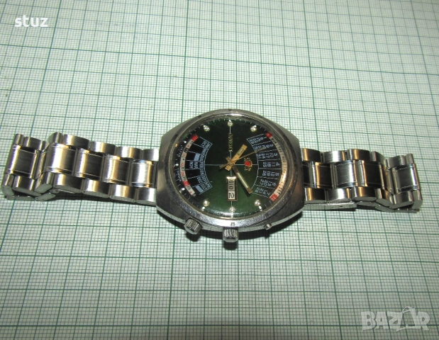 Часовник Orient с вечен календар, снимка 2 - Антикварни и старинни предмети - 54095629