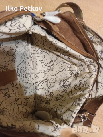 Дамска чанта, снимка 3 - Чанти - 52407085