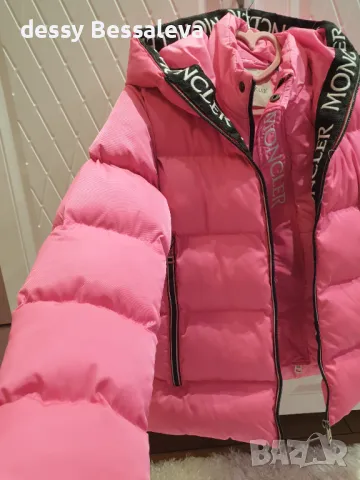 Зимна шуба Moncler за момиче, снимка 8 - Детски якета и елеци - 48782424