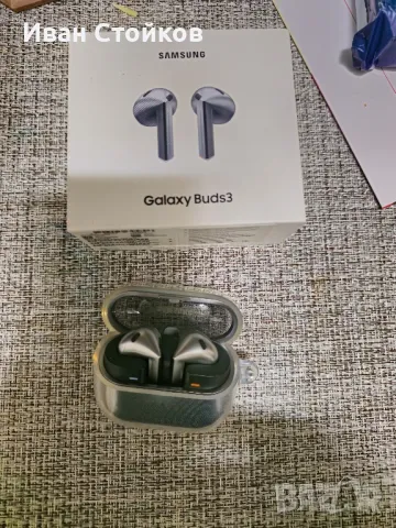 Samsung Galaxy Buds 3-Цвят Silver , снимка 2 - Samsung - 48437785