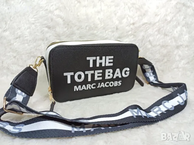 Чанта Marc Jacobs 22x18см, снимка 3 - Чанти - 46864346