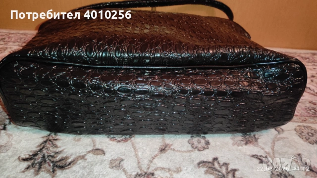 ДАМСКИ ЧАНТИ 3 БРОЯ ОТЛИЧНИ СУПЕР ЕВТИНО, снимка 17 - Чанти - 53495968