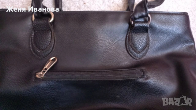 Дамска чанта, снимка 4 - Чанти - 52838318