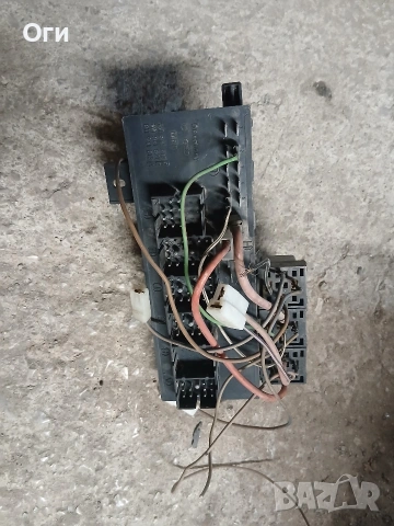 Бушонно табло за Фолксваген Голф 1 и Ауди 80 В2 811 941 813 / 171 941 813 / 171 841 821, снимка 2 - Части - 54229016