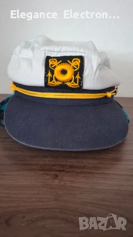 Моряшка шапка – бяла, номер 57, добро състояние