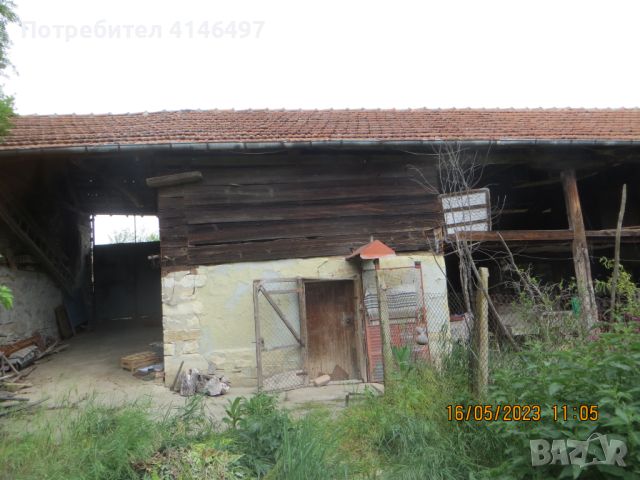 Продавам урегулиран поземлен имот с къща в с. Горски Сеновец, община Страцица, снимка 11 - Къщи - 46416473