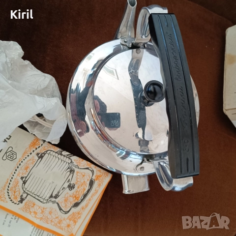 Ретро електрически чайник 2 литра нов, снимка 4 - Кани - 52681600