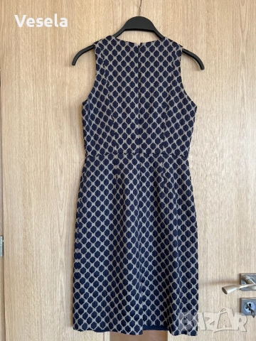 Елегантна дамска рокля Banana Republic, снимка 4 - Рокли - 53636897