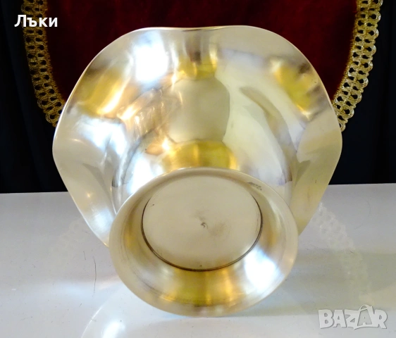 Бронзова бонбониера на пиедестал,купа за сервиране. , снимка 5 - Антикварни и старинни предмети - 54168566