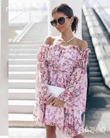 Розова шифонена рокля с паднали рамене