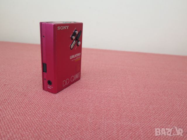 Sony walkman quartz WM-DD3 Red,1989г, снимка 13 - Радиокасетофони, транзистори - 46606067