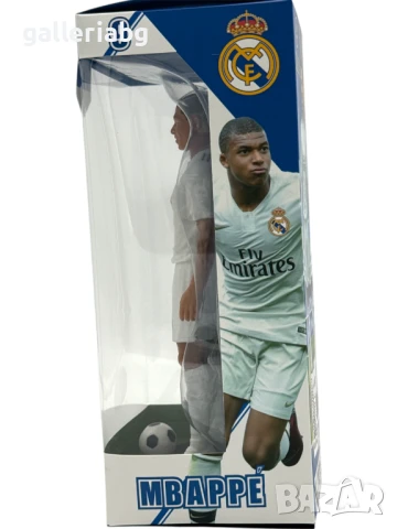Фигурка на Mbappé с екип на Real Madrid – модел №9 с кутия и топка, снимка 4 - Фигурки - 51262762