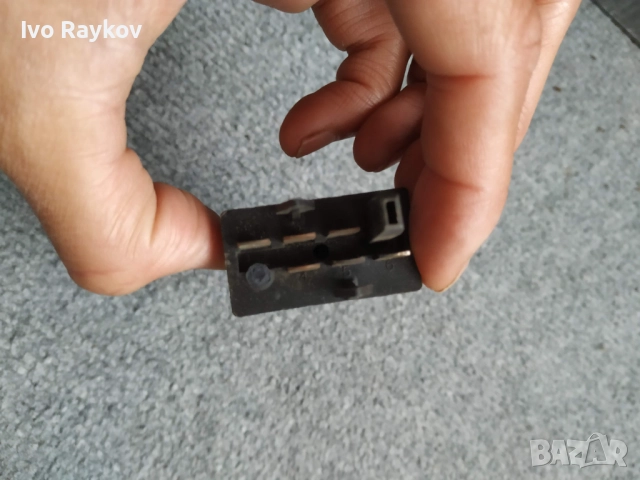 Бутон подгрев задно стъкло за Volkswagen Passat Variant B5.5 , 3B0 959 621, снимка 4 - Части - 51951137