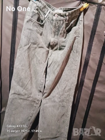 Продавам дънки  