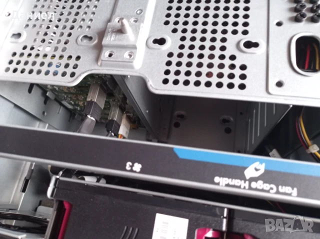 Сървър HP ProLiant ML350p Gen8, снимка 4 - Работни компютри - 51224534