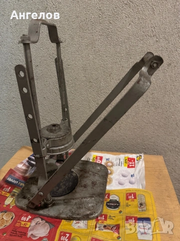 Затварачка за буркани и шишета, снимка 4 - Буркани, бутилки и капачки - 53941049