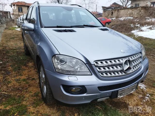 Mercedes Benz Ml 320 CDI, снимка 3 - Автомобили и джипове - 49266961