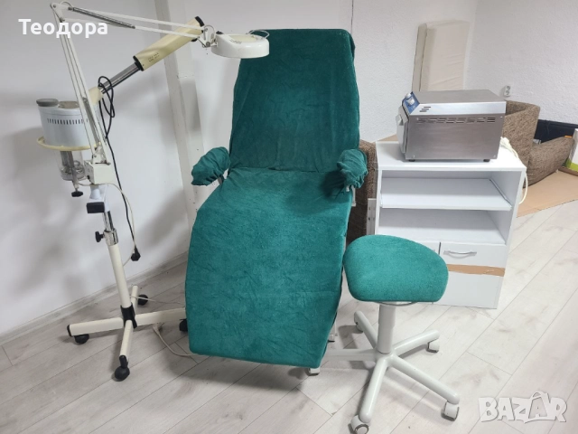 Оборудване за маникюр/педикюр, снимка 2 - Маникюристки - 51854069