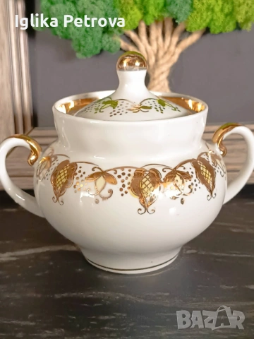 Руски сервиз - Златна дантела, снимка 5 - Антикварни и старинни предмети - 54167025