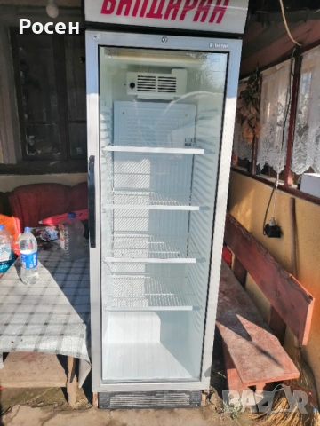 Хладилна витрина за ремонт 