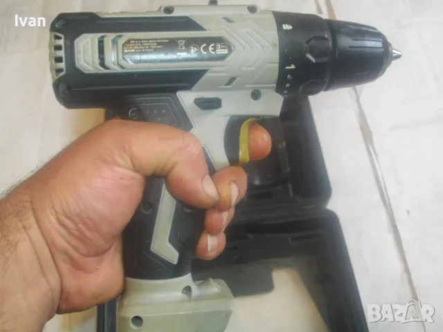 Li-ion 12V DuroPro DB12-4 НОВ НЕМСКИ ОРИГИНАЛЕН ВИНТОВЕРТ БОДИ С КУФАР И ЗАРЯДНО БЕЗ БАТЕРИЯ , снимка 4 - Винтоверти - 49703309