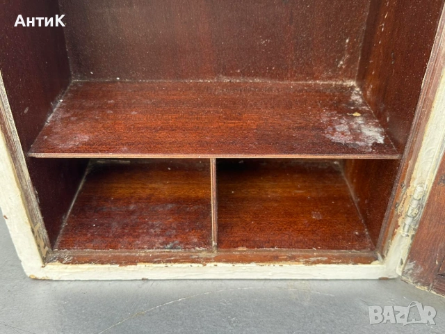 Стара Дървена Аптечка, снимка 8 - Антикварни и старинни предмети - 54016753