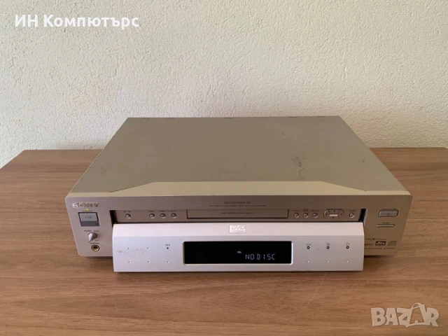 Продавам висок клас CD/DVD плеър Sony DVP-S7700, снимка 2 - Други - 49171297